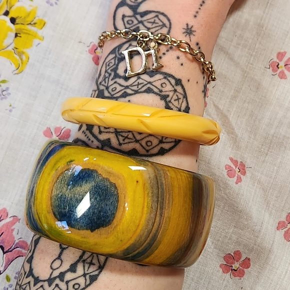 ✨️Diamond International Charm Bracelet✨️ - Picture 6 of 7